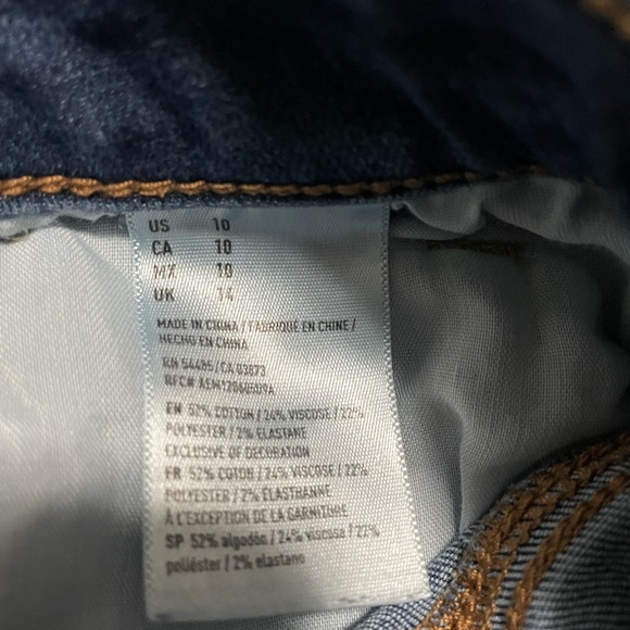 Women’s American Eagle Shorts - Picture 4 of 4